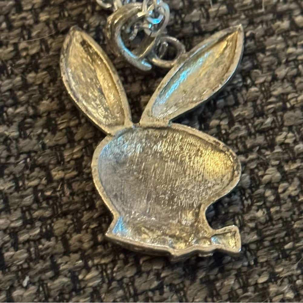 Playboy Bunny Metal‎ Pendant Necklace Silver Tone Textured Y2K Style Chain